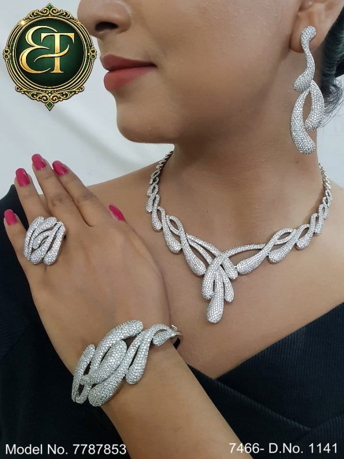 Lumina Leaf Cubic Zirconia Necklace & Ring Set (Silver Tone)